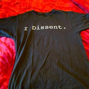 Small tshirt Black -I Dissent
